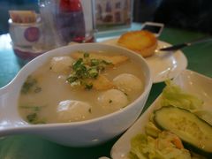 鱼蛋米线-翠华餐厅(山顶道店)