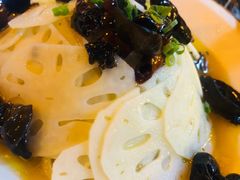 -六福烧烤酒馆(秦隆步行街店)