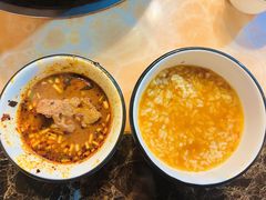 -沈记酸菜牛肉火锅店(九号路店)