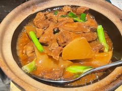 萝卜牛肉煲-汤城小厨•粤菜•靓汤(苏州街店)