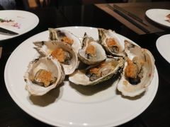 -大中华希尔顿酒店-念自助餐·嗨啤·小龙虾