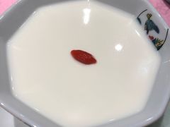 奶冻-行家海鲜火锅酒家(静安寺店)