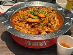 -胖哥俩肉蟹煲(湖滨银泰in77店)
