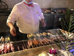-西安唐隆国际酒店(大雁塔大唐不夜城店)