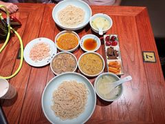 -裕兴记•蟹黄面馆(人民广场店)