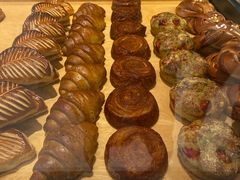 -LANLIZI BAKERY(COSMO店)