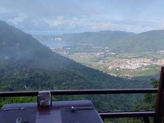 -三亚亚龙湾人间天堂鸟巢度假村