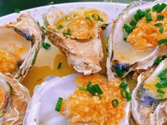 -四川小胡子海鲜(丁村万人海鲜广场店)