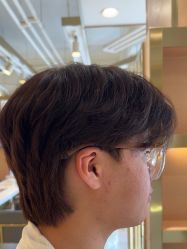 -一東造型烫发染发