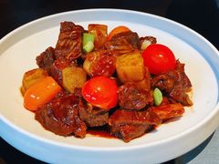 土豆炖牛腩-JE 北京(华熙LIVE店)