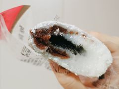 椰丝双酿团-上海虹口糕团(福州路店)