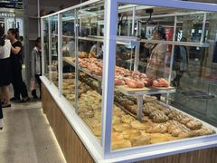 -焙丽拾光(麦凯乐直营店)