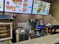 -赛百味SUBWAY(三阳广场店)