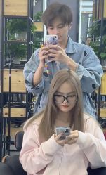 -藤野造型烫染·漂发