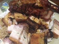 三拼饭-桃苑烧腊饭店