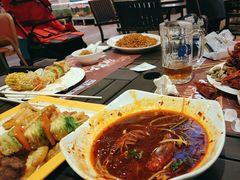 -喷泉广场餐厅·宵夜·海鲜烧烤大排档(长隆企鹅酒店)