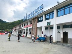 -雅鲁激流探险漂流