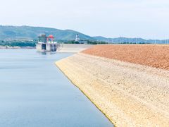 -黄河小浪底水利枢纽风景区