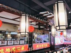 -川流不息·地道川菜·小龙虾(新松江路店)
