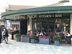 -WOLFGANG PUCK KITCHEN & BAR(迪士尼小镇店)
