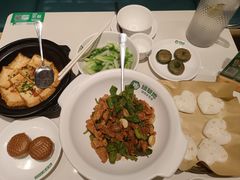 -绿草地·湘菜(7mall店)