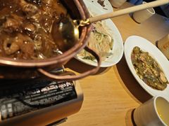 -关东小磨东北菜(上海长风大悦城店)