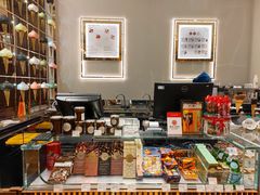 -VENCHI 闻绮(上海佛罗伦萨小镇店)