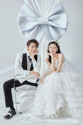 点击看大图 唯美浪漫-挪娅婚纱摄影皇家会所