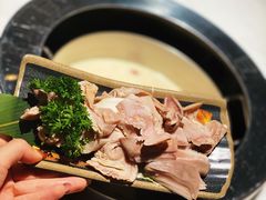 -煲宫猪肚鸡(晶品店)