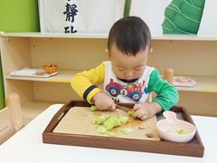 -乐融婴幼儿成长中心(四季青校区)