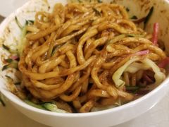 -黑八私房老北京炸酱面