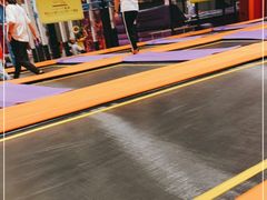 -Tenker Club弹刻极限主题公园 · 蹦床 · 团建 · 生日派对(大关店)