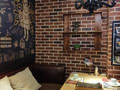 -喝丢一只鞋辣炒海鲜小烧烤(三八广场店)