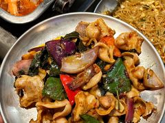 -后街佬·炭火鲜鱼杂(南城店)