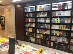 -新华书店(泉城路店)