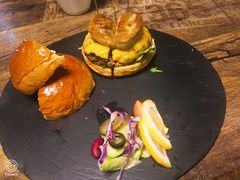 -HIGH FIVE哈福手工汉堡(桂林路店)