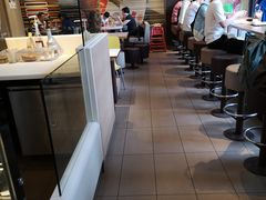 -麦当劳(杭州西湖银泰百货店)