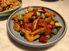 腊八蒜烧肥肠-小吊梨汤·北京菜·烤鸭(鸟巢店)