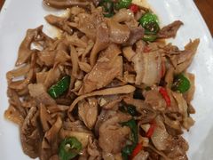 野笋炒肉-渔老大·有机鱼馆·老字号(古城店)