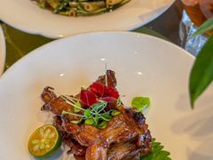 -鹰龙海畔度假酒店(咸祥店)