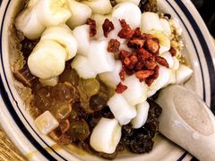 -正南齐北·老街糯米团(洪崖洞店)