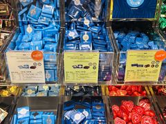 -VENCHI 闻绮(北京国贸商城店)