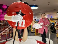 -m豆巧克力世界(上海世茂广场店)