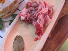 -热火朝天鲜切牛肉火锅(南强街巷店)