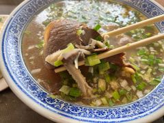 -泉儿头杂碎(杂碎师大店)