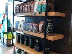 零售区-星巴克(广州东圃天银店)