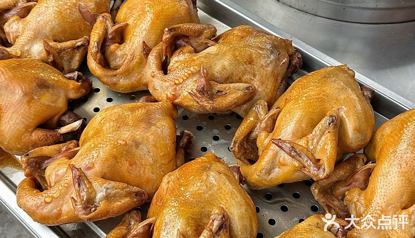 临沂同款香酥童子鸡！在黄岛吃到啦👏