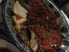 剁椒鱼头-胡桃里音乐酒馆(白云五号T5 MALL店)