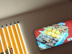 -黄记煌三汁焖锅(新佳丽江汉路店)