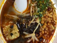 -丽丽三鲜螺蛳粉(田林路店)